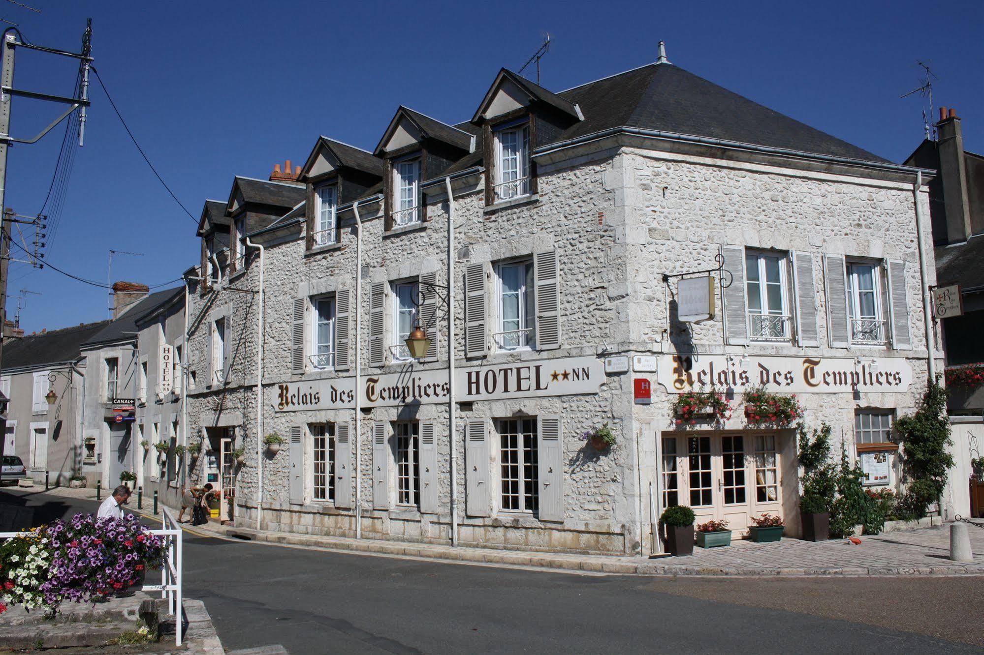 Le Relais Des Templiers Hotel Beaugency Exterior foto